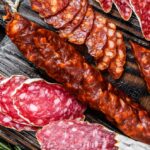 Descubre la Magia de los Embutidos: Tripa Cular vs Tripa Artificial