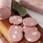 Cómo se Hace el Jamón Ibérico: El Secreto Detrás de su Elaboración y Curación